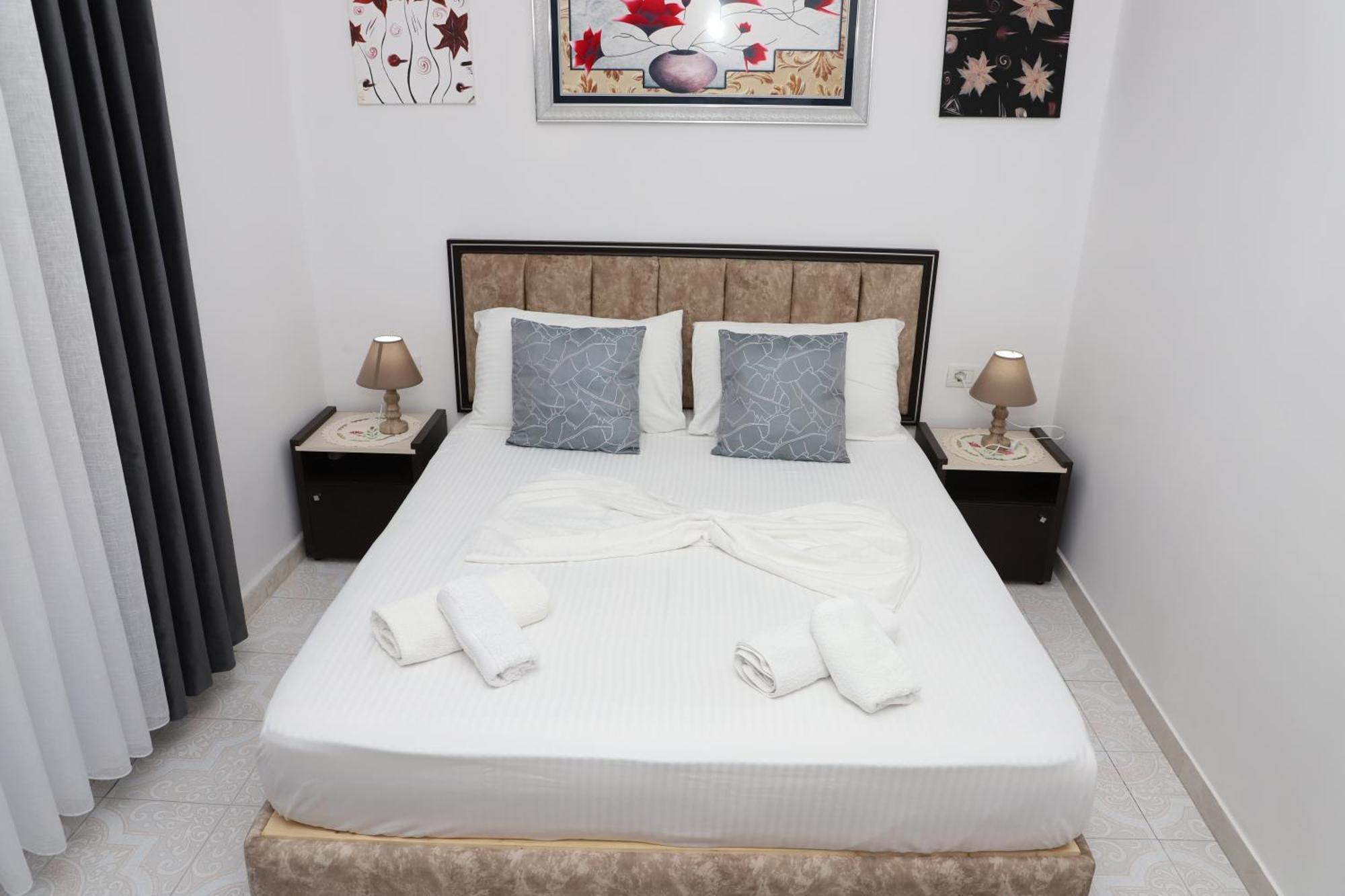 Guest House Marjo Berat Ngoại thất bức ảnh
