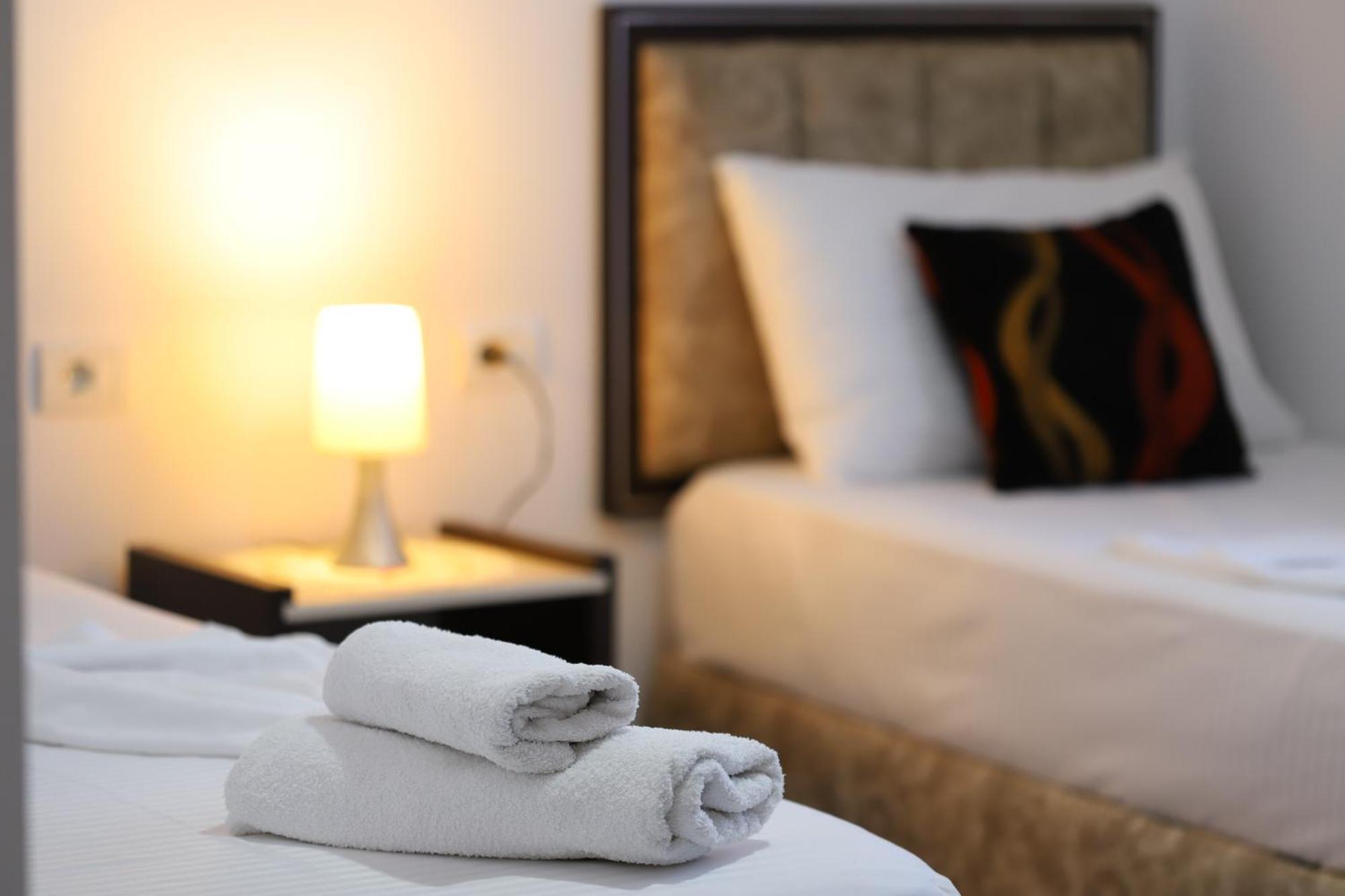 Guest House Marjo Berat Ngoại thất bức ảnh